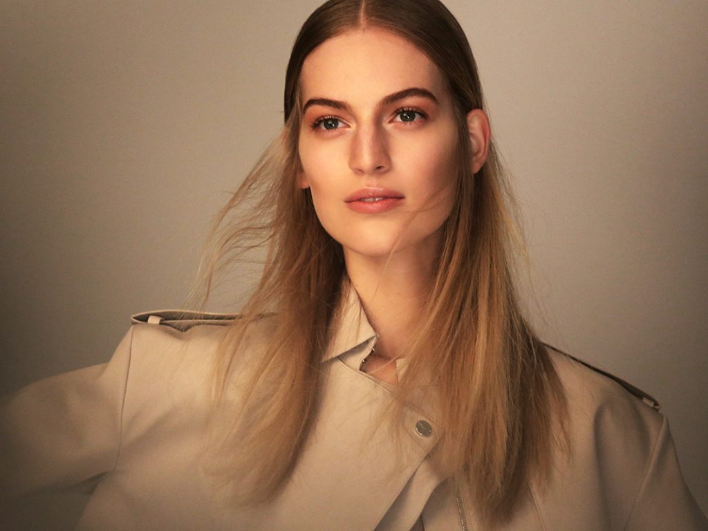 A csodaszép modell, Axente Vanessa a kulisszák mögött | Marie Claire