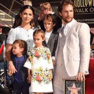 Matthew McConaughey csillagot kapott Hollywood-ban