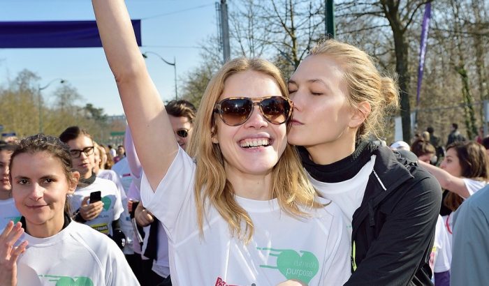 Karlie Kloss és Natalia Vodianova rekordidő alatt futott maratont