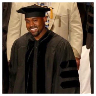 Gratulálunk Dr. Kanye Westnek!