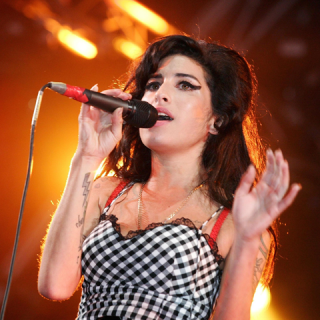 Privát rehab ‒ Mozikban az Amy Winehouse-film