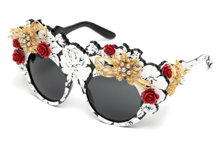 A mama brokátja – virágba borult napszemüveg a Dolce&Gabbanától