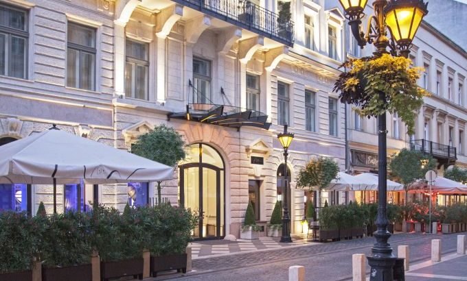 Közép-Európa legjobb szállodája lett a budapesti Aria Hotel