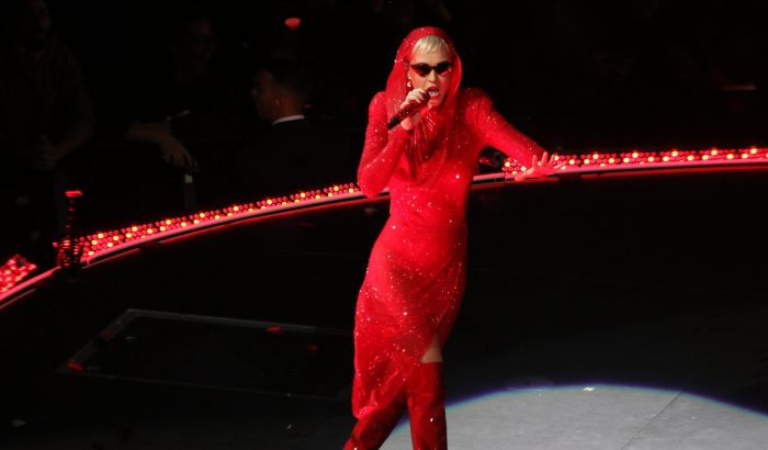 Megható dolgot kért a Las Vegas-i események után Katy Perry a közönségétől