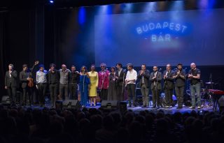 A Budapest Bár dívái
