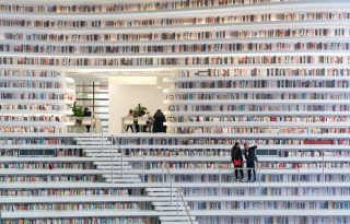 1,2 millió könyv közül válogathatunk a dizájnos könyvtárban