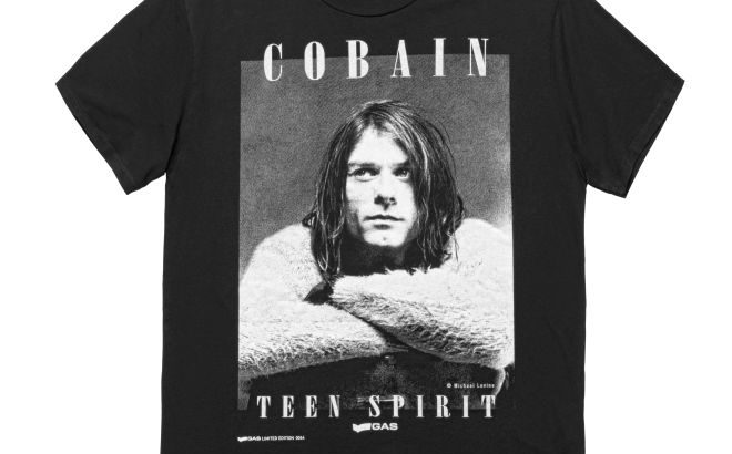 Mindent visz ez a Kurt Cobain 50 póló