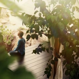 Meditáció egy metszőollóval – mindfulness a kertben