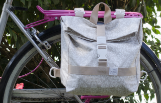 Csomagtartó-táska biciklire magyar tervezőtől
