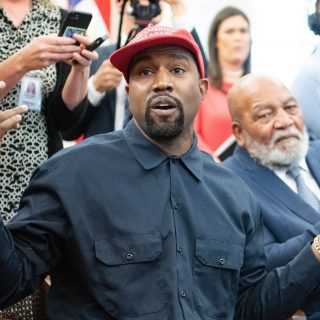 Kanye West egyházat alapít?