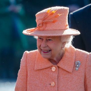 Erzsébet királynő skype-olni tanul a koronavírus miatt