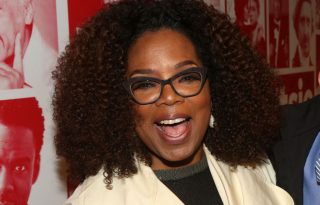 Oprah Winfrey törölközőt vett az első milliójából