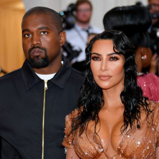 Kim Kardashian megmutatta negyedik gyermekét