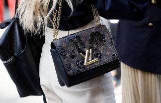 A Louis Vuitton új szintre emeli a hamisítás elleni küzdelmet