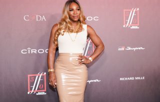 Serena Williams olyan ruhát tervezett, ami mindenkinek jól áll