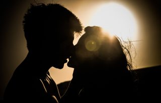 A félrelépés 8 oka: az unalomtól a szexhiányig