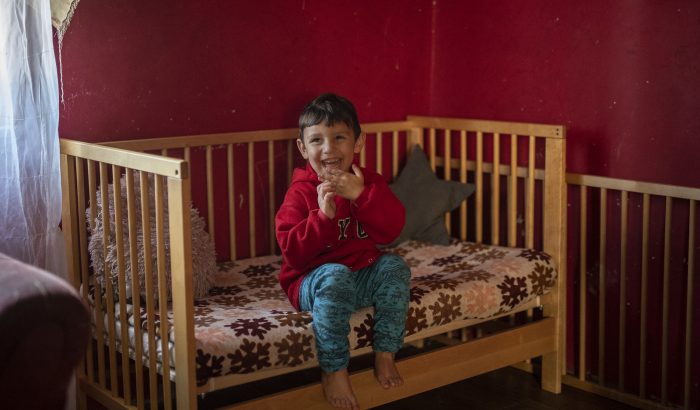 162 mélyszegénységben élő kisgyerek végre saját ágyban töltheti a karácsonyt