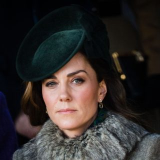 Kate Middleton műszőrmében karácsonyozott