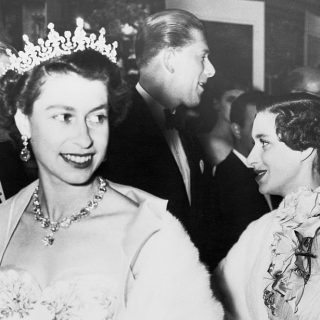Erzsébet királynő a koronavírus miatt fog lemondani a trónról?