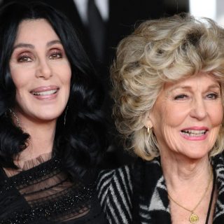 Cher 94 éves édesanyja elképesztő formában van