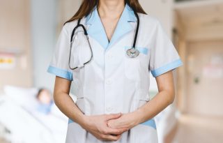 A női orvosokat szexizmus sújtja a klimax miatt