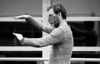 Test és emlékezete, új bemutató a Nemzeti Táncszínházban – interjú Gergye Krisztián rendező-koreográfussal