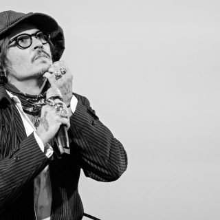 A Johnny Depp-akta: az érzékeny filmsztárból így lett feleségverő szörnyeteg