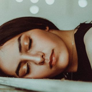 8 dolog, amit az alvásszakértők sosem tesznek elalvás előtt