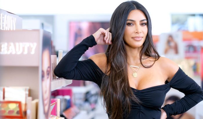 Kim Kardashian hivatalosan is milliárdos lett
