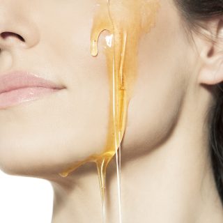 Orvosi méz: a hibátlan bőr természetes elixírje