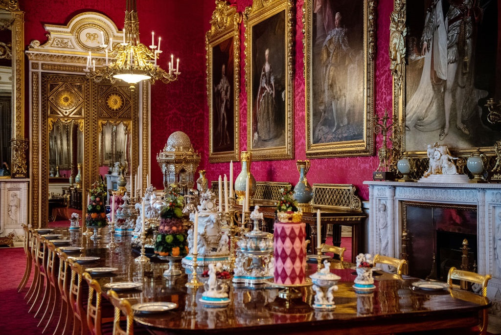 A londoni Buckingham Palota - az angol királyi család otthona