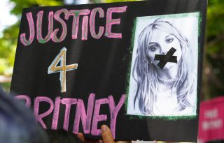 Miért került gondokság alá Britney Spears, és miért nem tud kiszabadulni belőle?