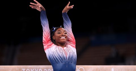 simone-biles-gerenda-bronz-lecke