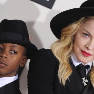 Így élnek a ma 63 éves Madonna gyerekei