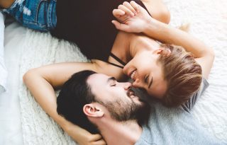 Elsöprő orgazmust hoz a lótusz szexpóz