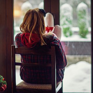 A karácsonyfa alatt még súlyosabbnak tűnik a magány