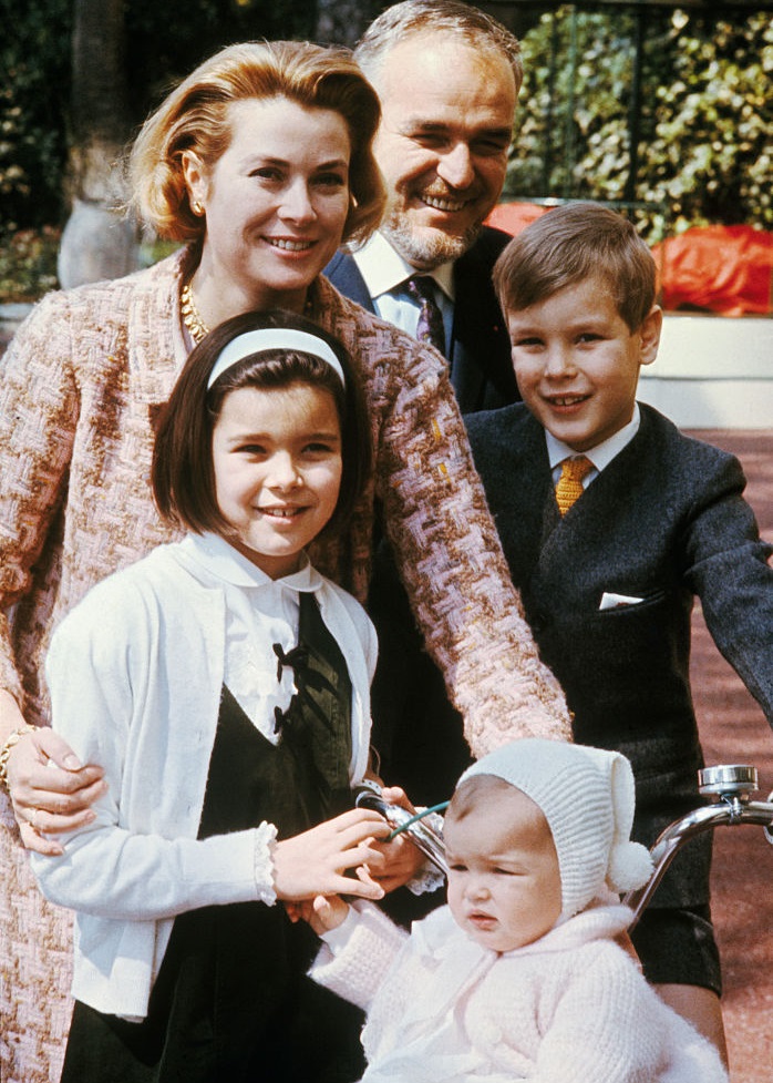Grace Kelly és három gyermeke