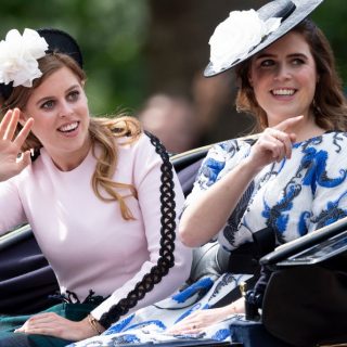 Így él Beatrix és Eugénia hercegnő, akik II. Erzsébet kedvenc unokái