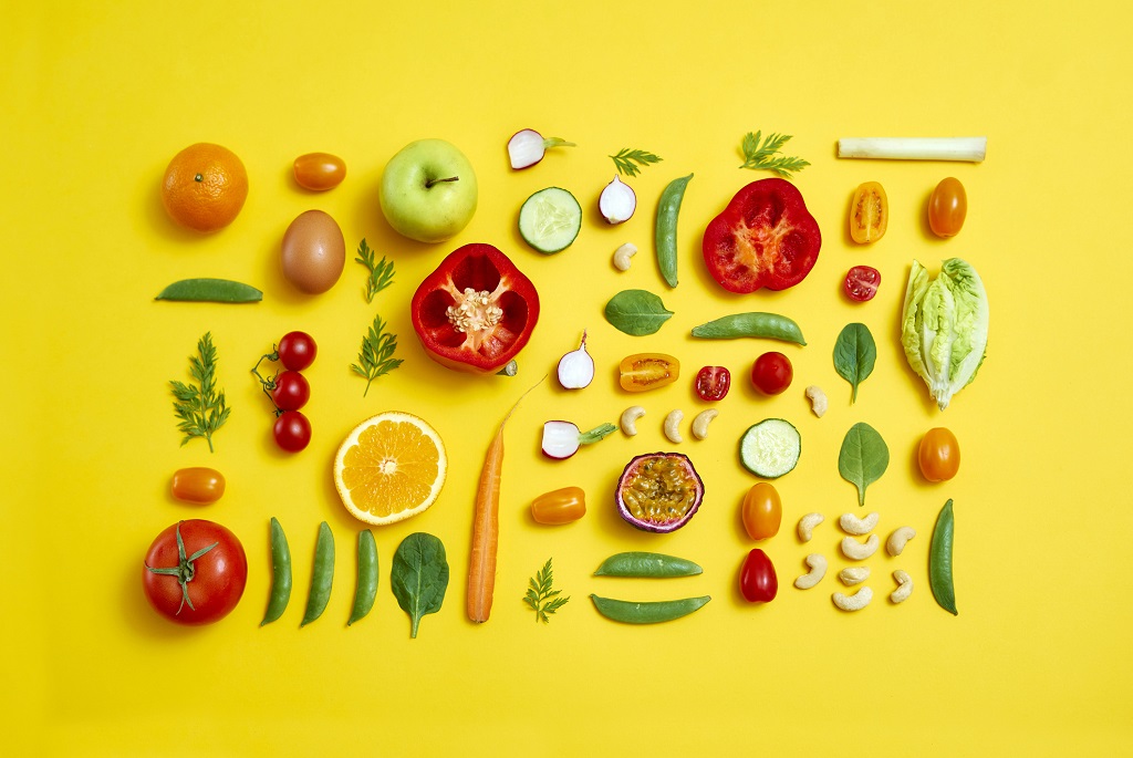Zöldségek, gyümölcsök, egészséges ételek