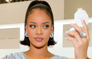 Rihanna először került fel a világ leggazdagabb embereinek listájára