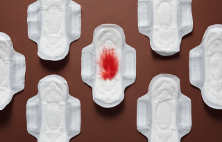 4 fontos jel, hogy túl sok vért veszítesz a menstruációval