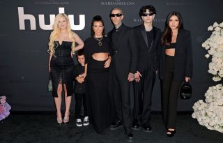 A Kardashian família 3 durva divatbakija