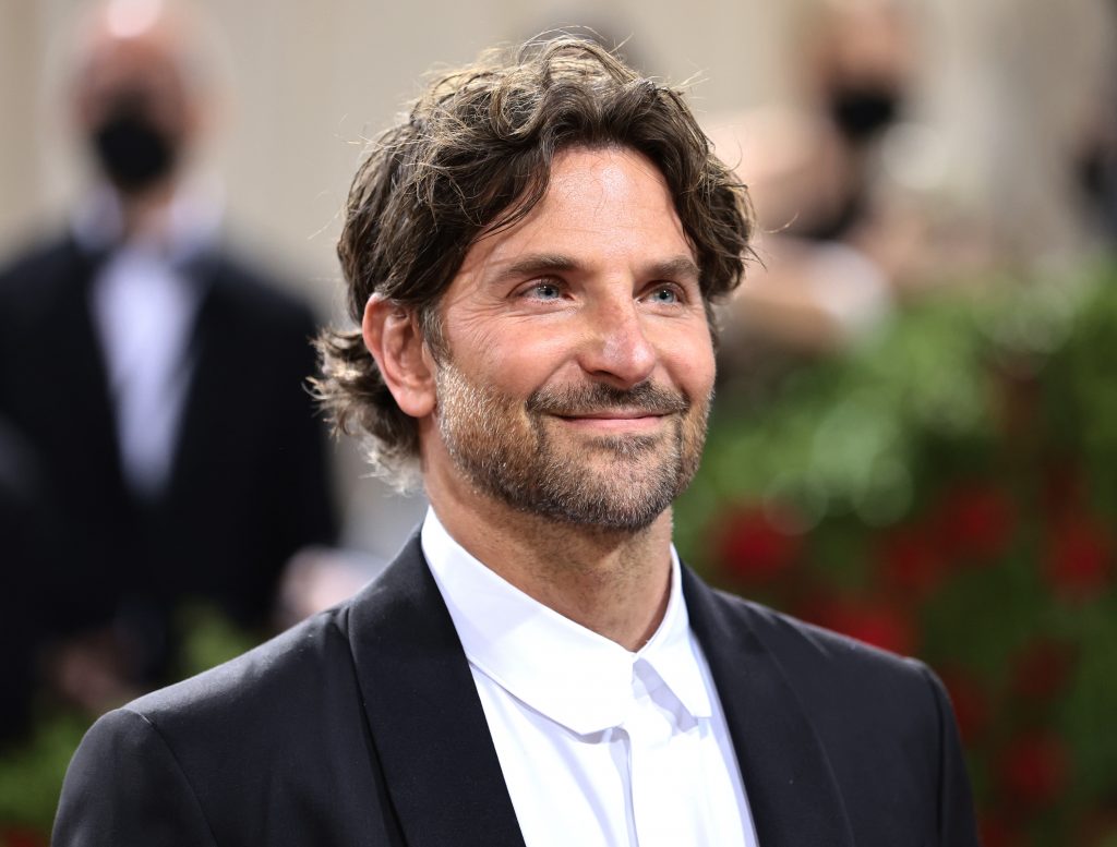 Bradley Cooper felismerhetetlen az új fotóin