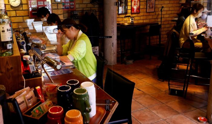 Megment a japán kávézó, ha szorít a határidő