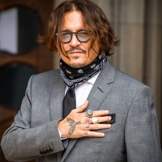 Az 59 éves Johnny Depp zűrős szerelmi élete