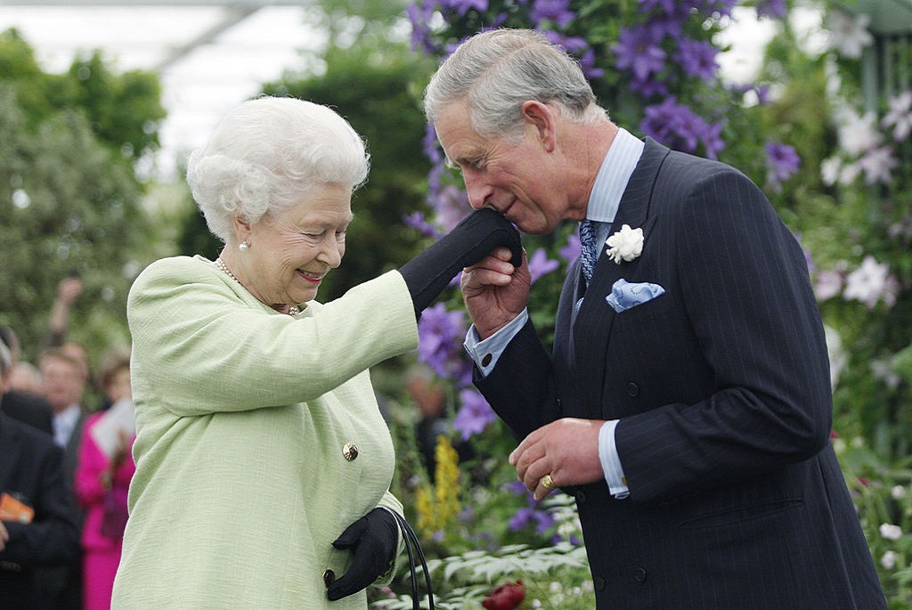 Károly herceg II. Erzsébet királynővel