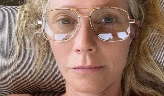 Anyaszült meztelenül, szemüvegben reklámozza új arctejét Gwyneth Paltrow