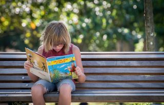 7 módszer, amivel rávehetsz egy gamer gyereket az olvasásra nyáron