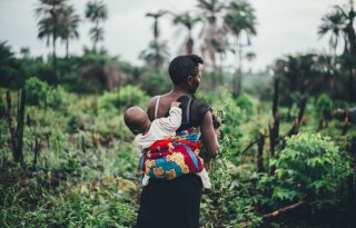 Ha egy nő terhes és skizofréniában szenved, Afrikában gyakran a pokol vár rá