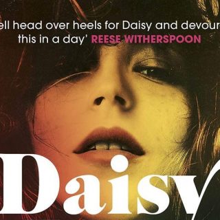 A zenerajongók kedvenc sorozata lesz az ősszel érkező Daisy Jones and the Six